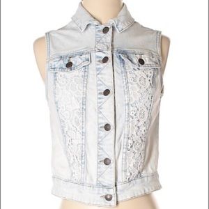 Jean Vest!